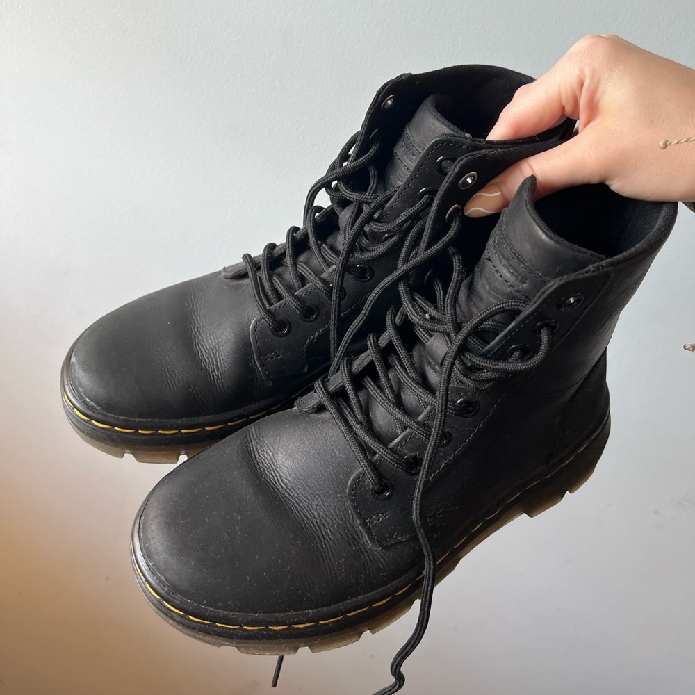 CLASSIC DR MARTENS
